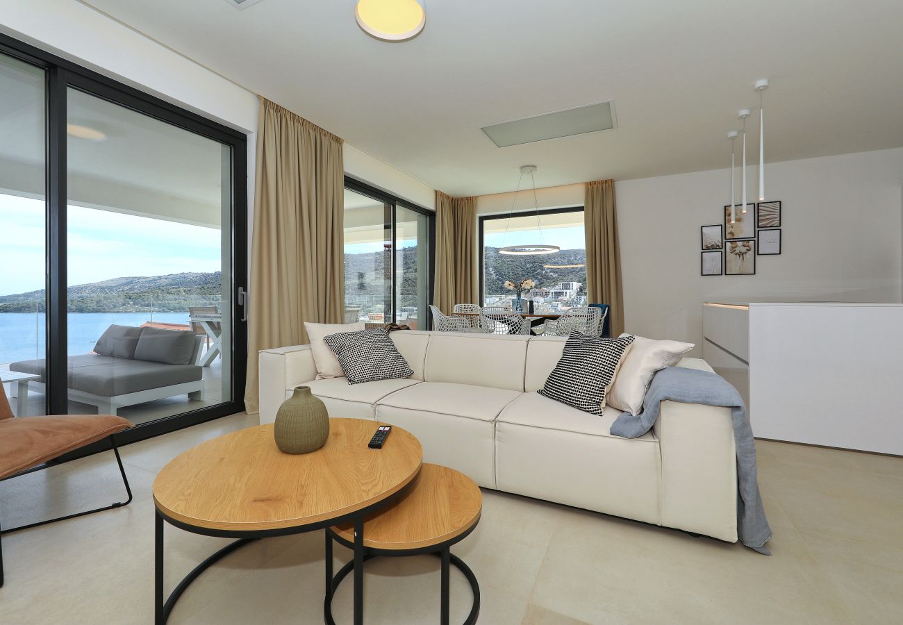 Apartment in Marina - Apartment Mentis with Sea View