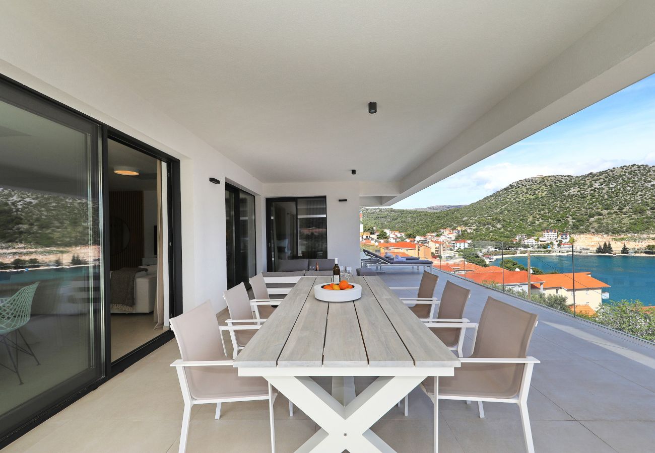 Apartment in Marina - Apartment Mentis with Sea View
