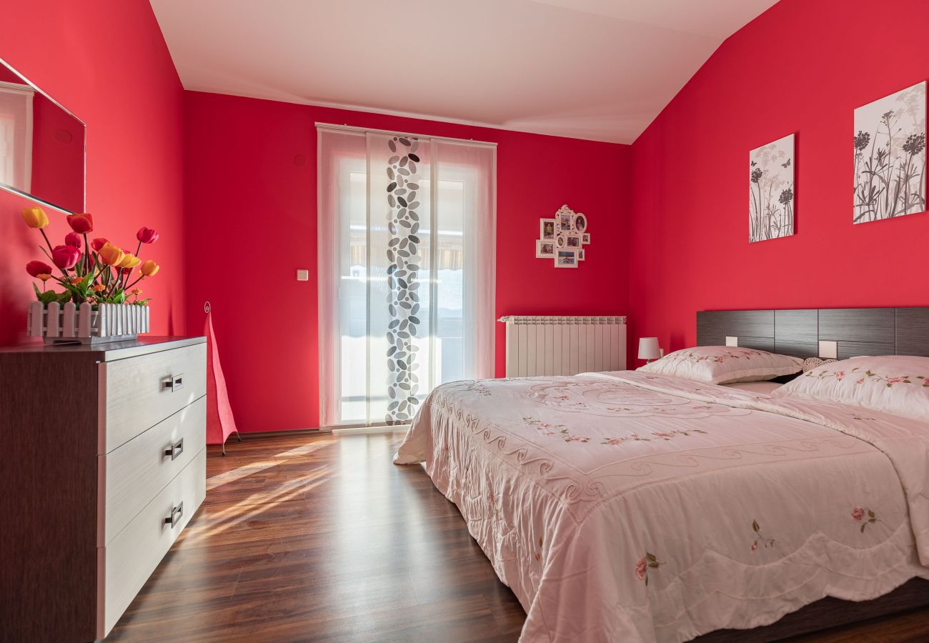 Apartment in Zadar - Apartment Marinko No.4 near SC Višnjik