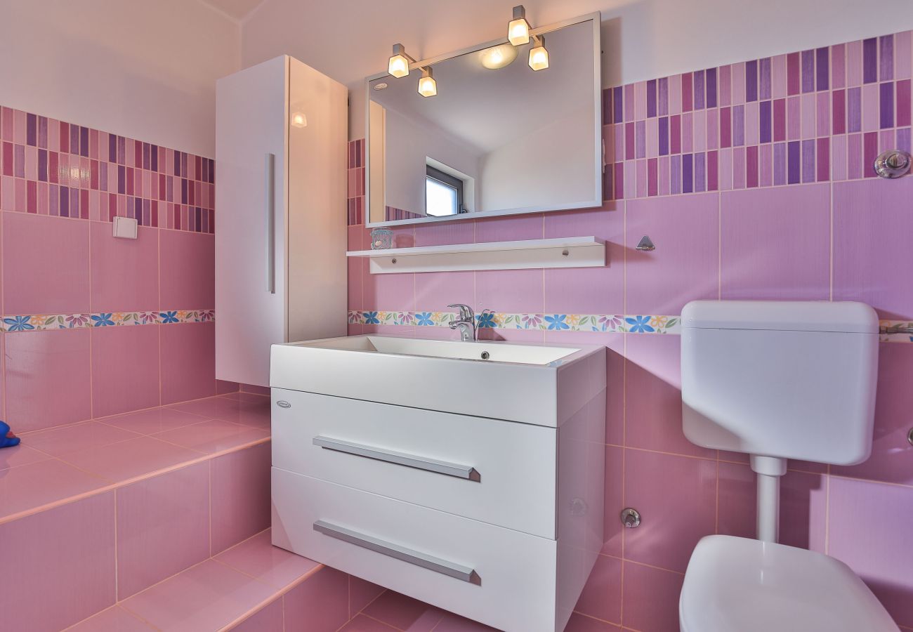 Apartment in Zadar - Apartment Marinko No.4 near SC Višnjik