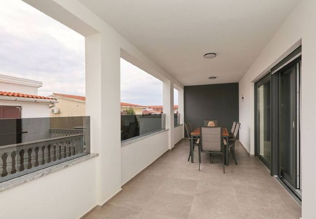 Apartment in Vir - Apartment Cicak No 1 near the beach