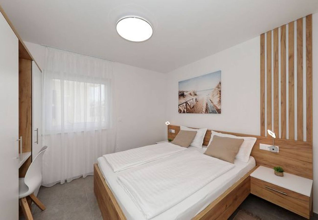 Apartment in Vir - Apartment Cicak No 1 near the beach