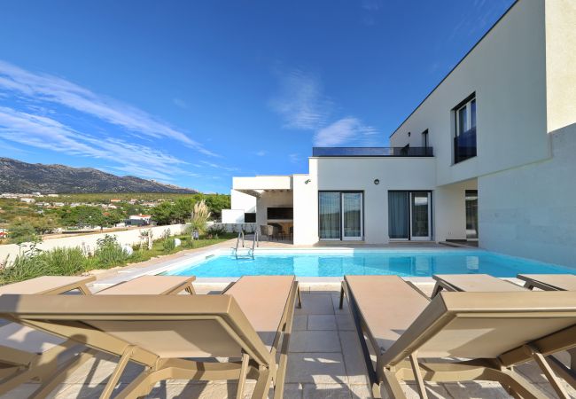 Villa in Rovanjska -   Villa Wave of Love with Sea View and Pool