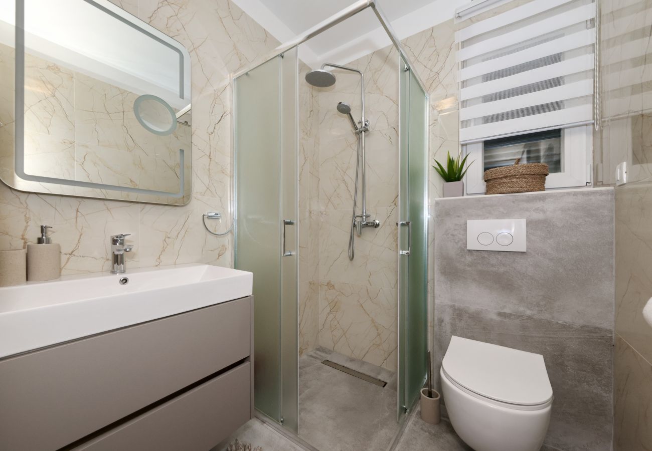 Villa in Rovanjska -   Villa Wave of Love with Sea View and Pool
