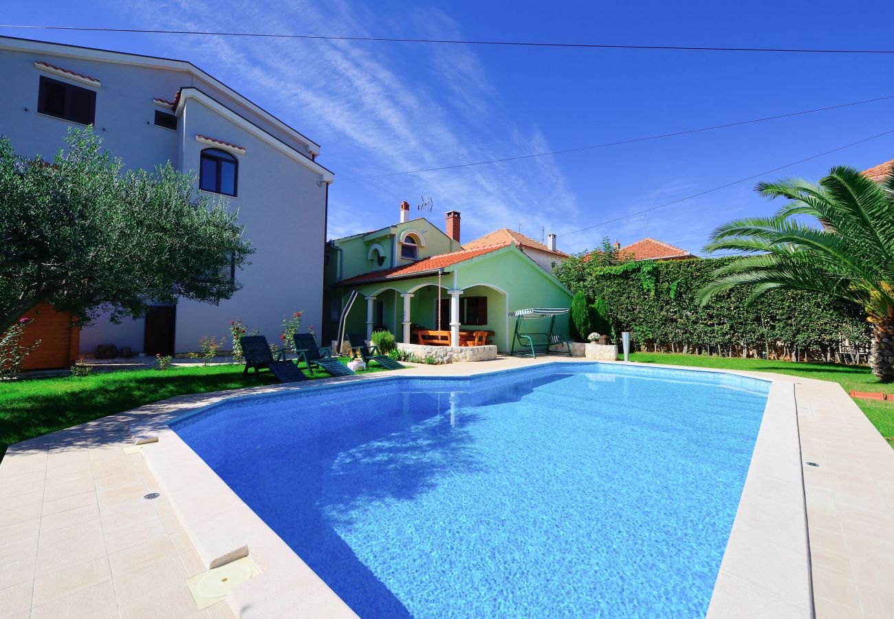 Apartment in Zadar - Apartment Marinko No.2 near SC Višnjik