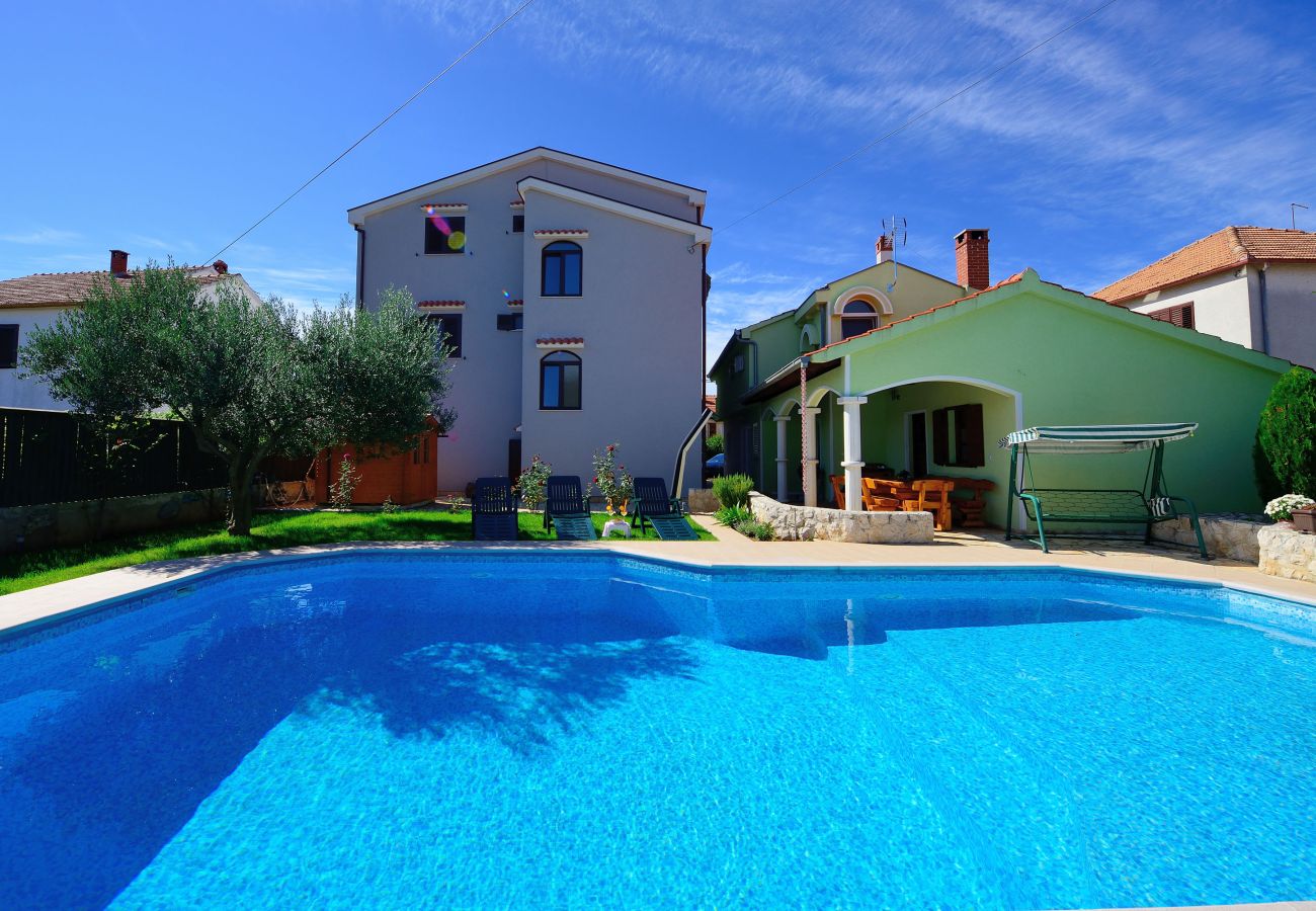 Apartment in Zadar - Apartment Marinko No.2 near SC Višnjik