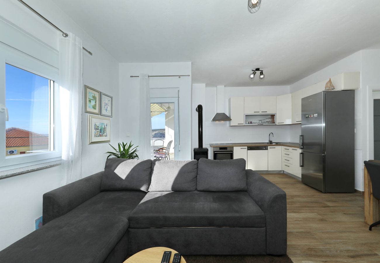Apartment in Maslenica - Apartment Filip with Sea View and balcony