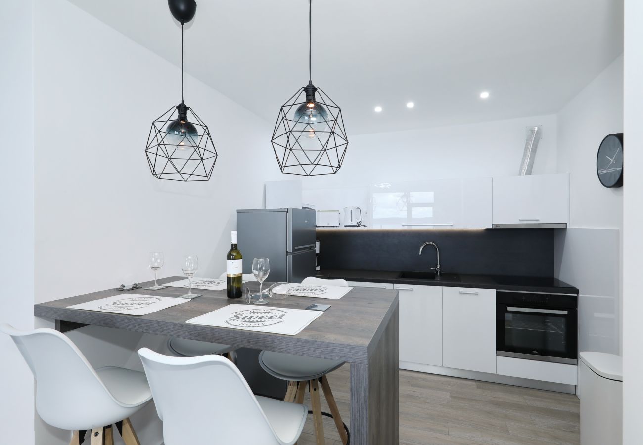 Apartment in Starigrad - Apartment Meeresbrise 4 by the Sea 