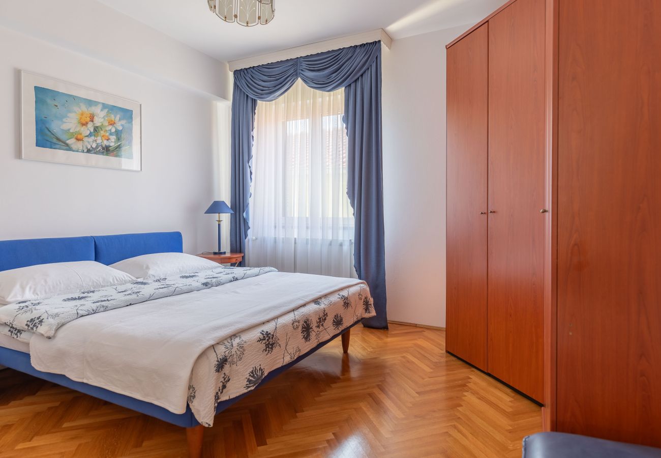 Apartment in Zadar - Apartment Marinko No.3 near SC Višnjik