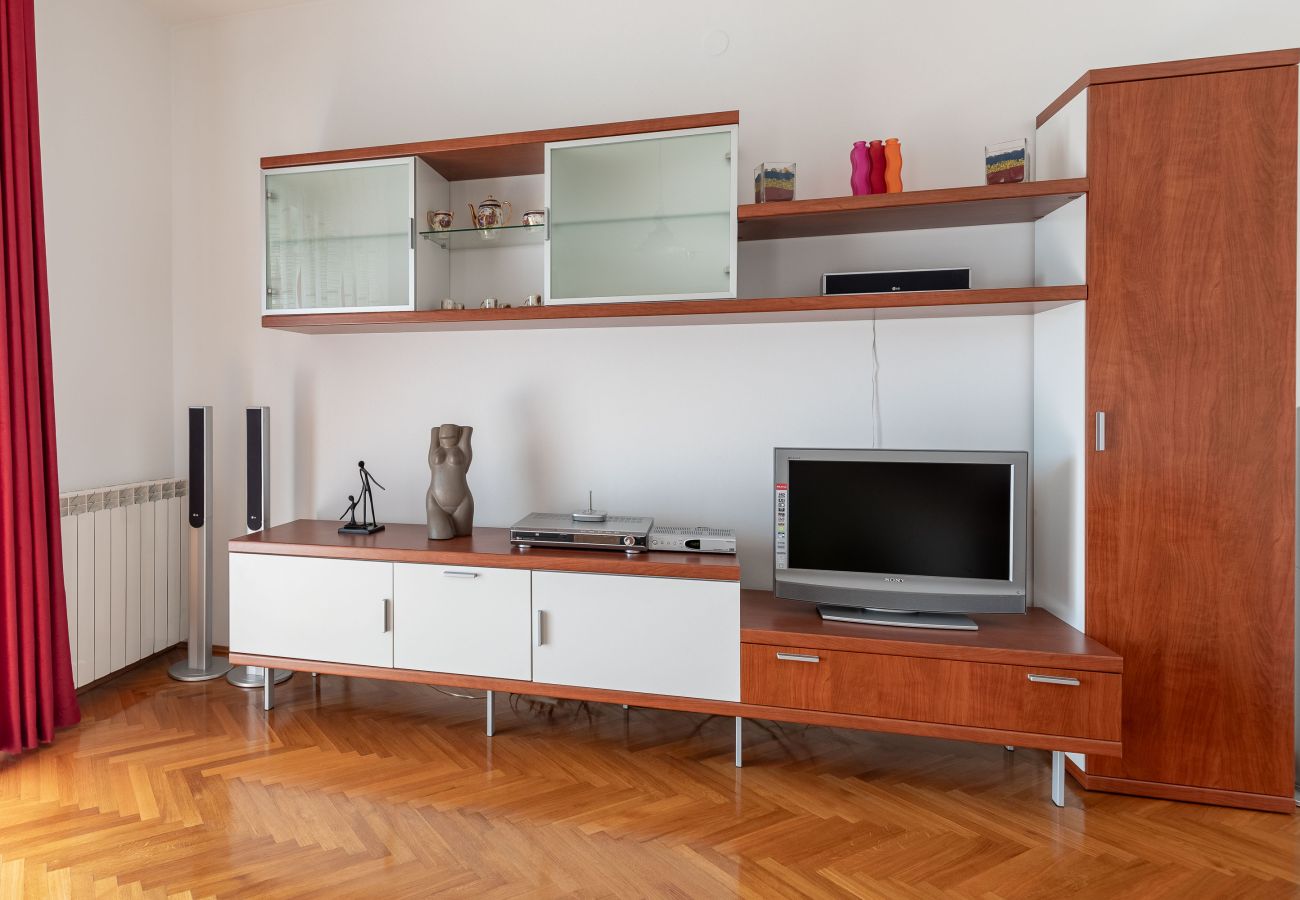 Apartment in Zadar - Apartment Marinko No.3 near SC Višnjik