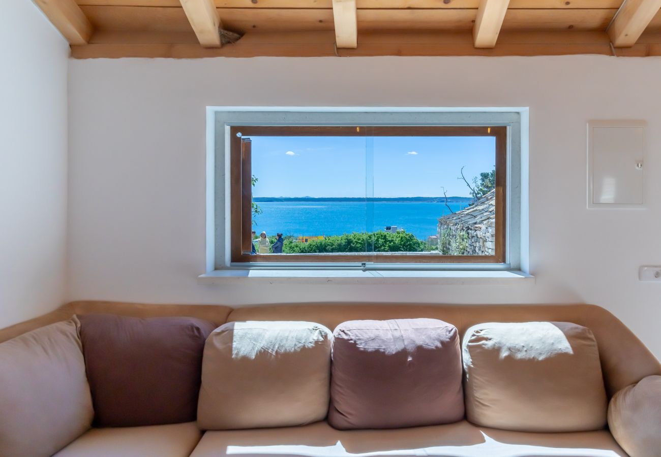 House in Ražanac - Holiday Home Fortica with Sea View