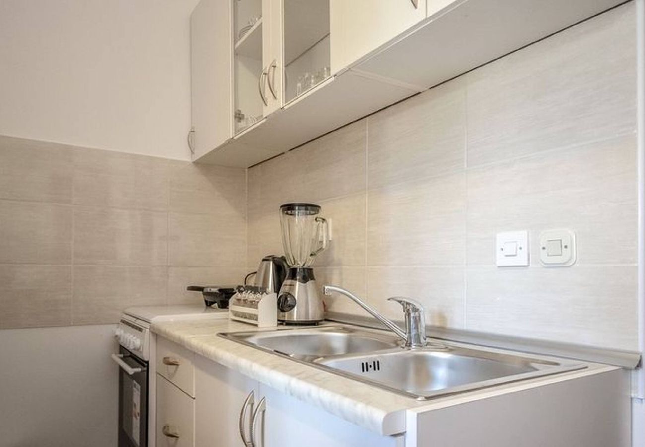 Apartment in Vrsi - Apartment Rubbi No.3 with terrace