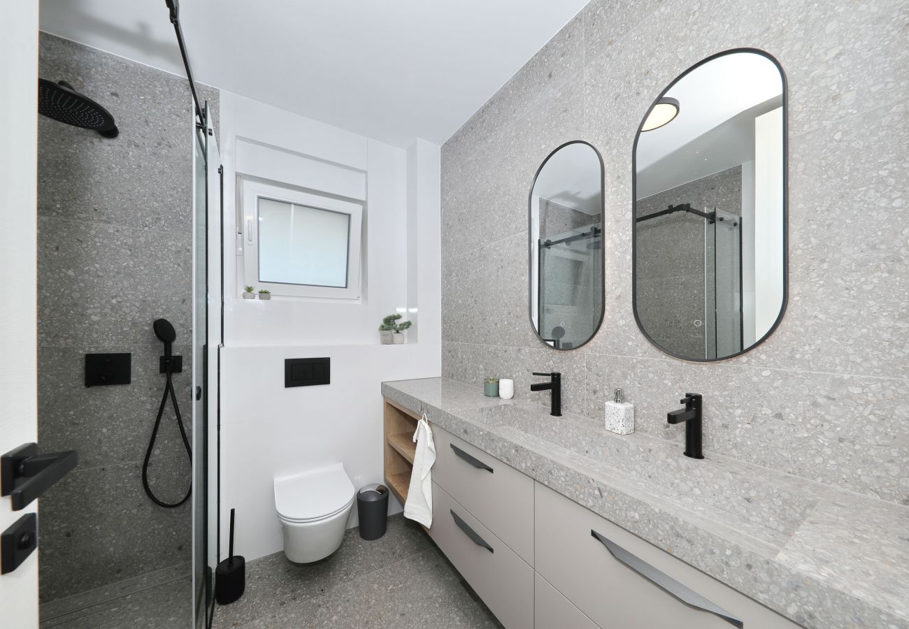 Apartment in Nin - Apartment RoBell with Private Pool