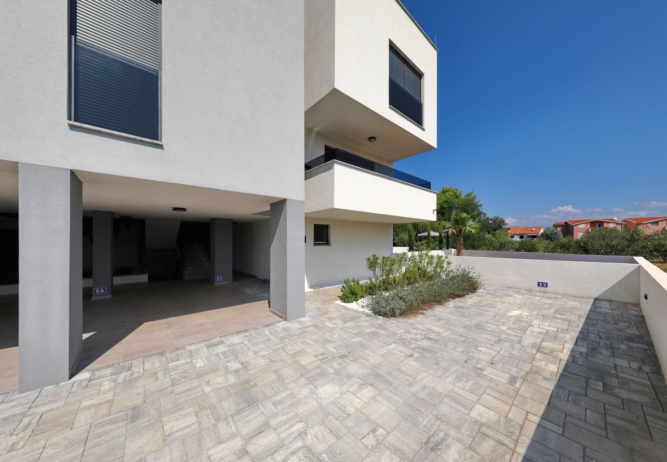 Apartment in Nin - Apartment RoBell with Private Pool