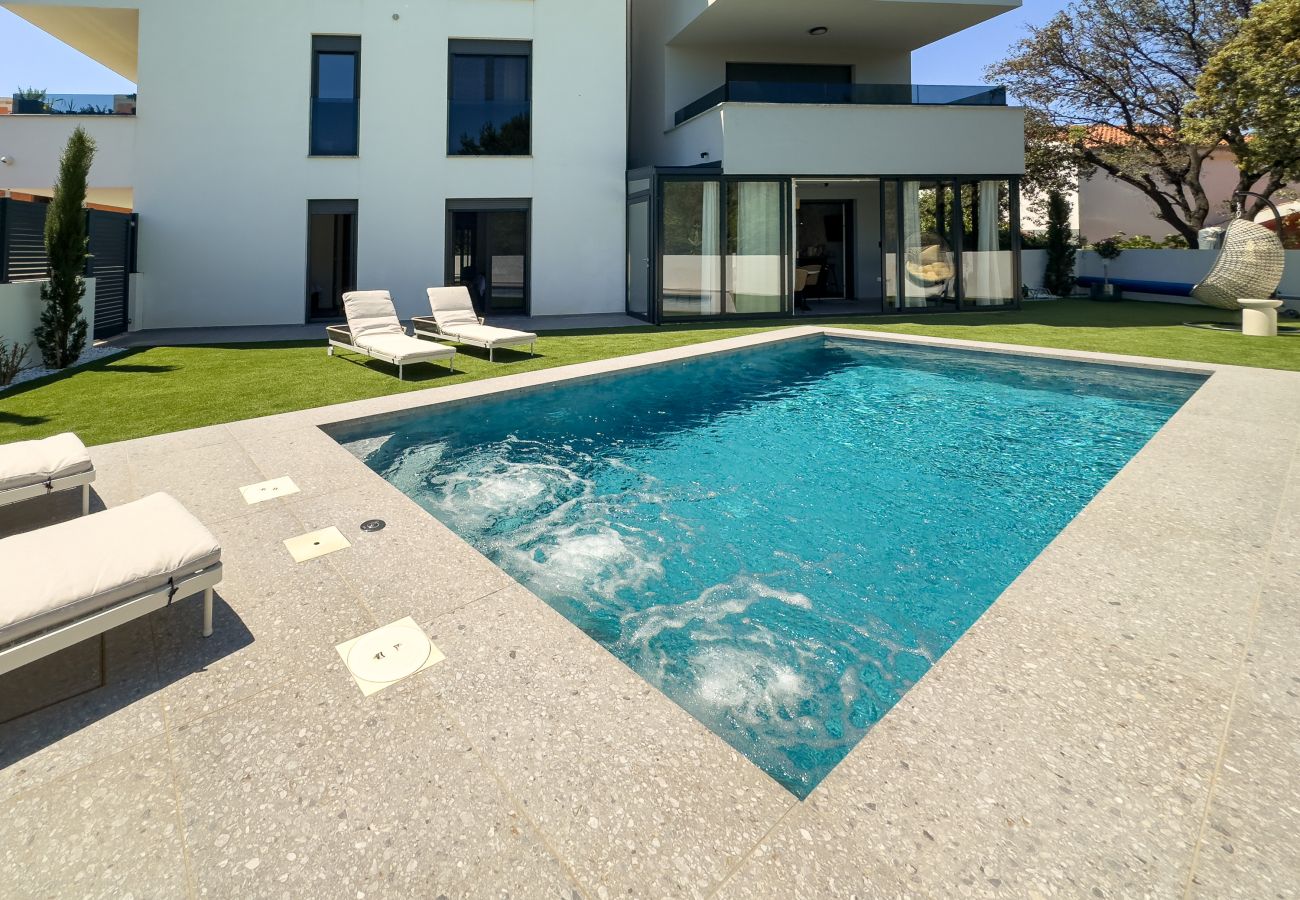 Apartment in Nin - Apartment RoBell with Private Pool