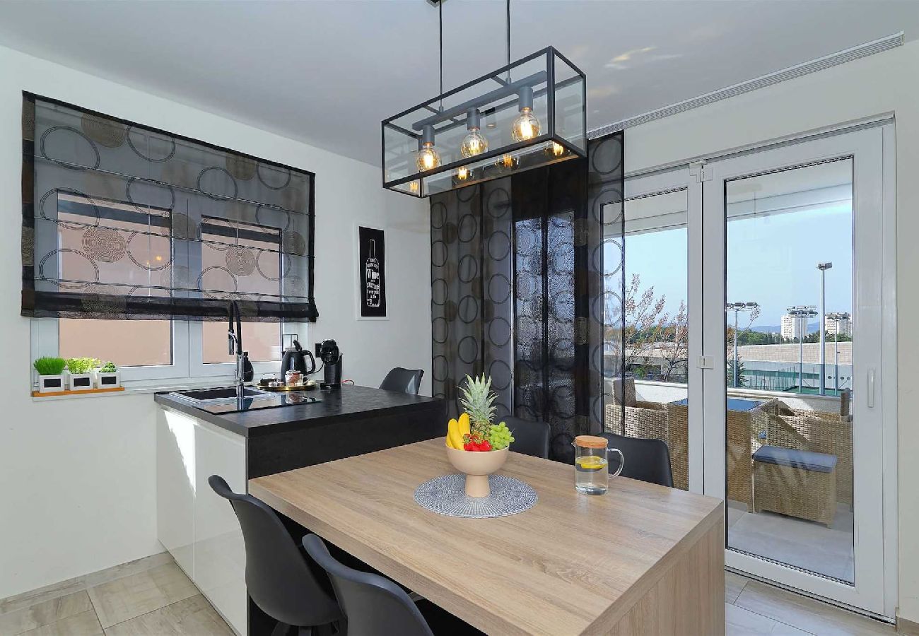 Apartment in Zadar -  Penthouse 6 with Whirlpool and Sea View