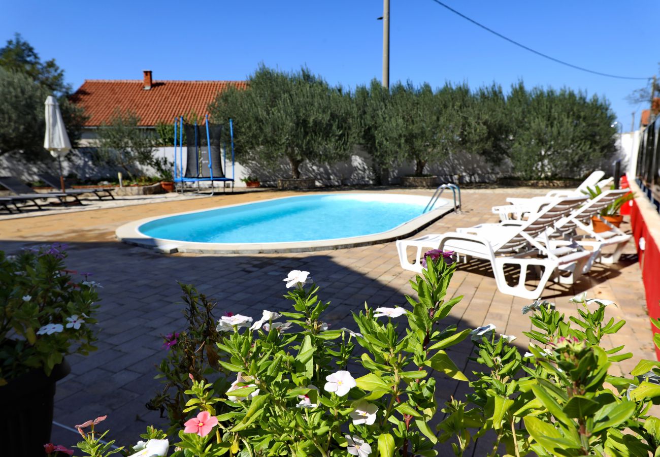 House in Polaca - Holiday Home Polaca with Pool