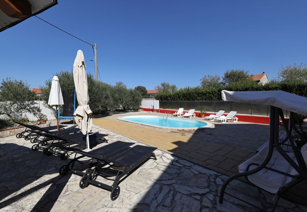 House in Polaca - Holiday Home Polaca with Pool