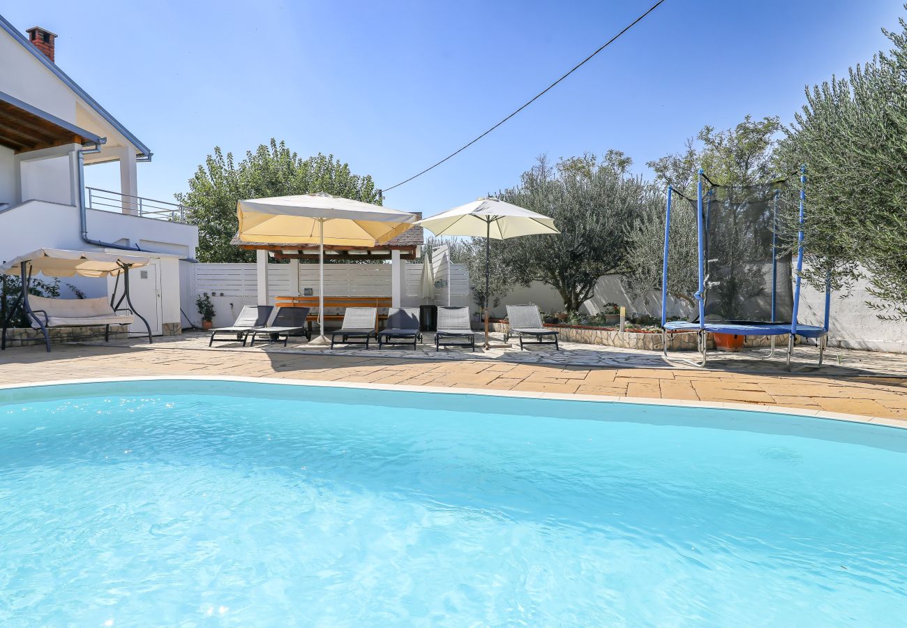 House in Polaca - Holiday Home Polaca with Pool