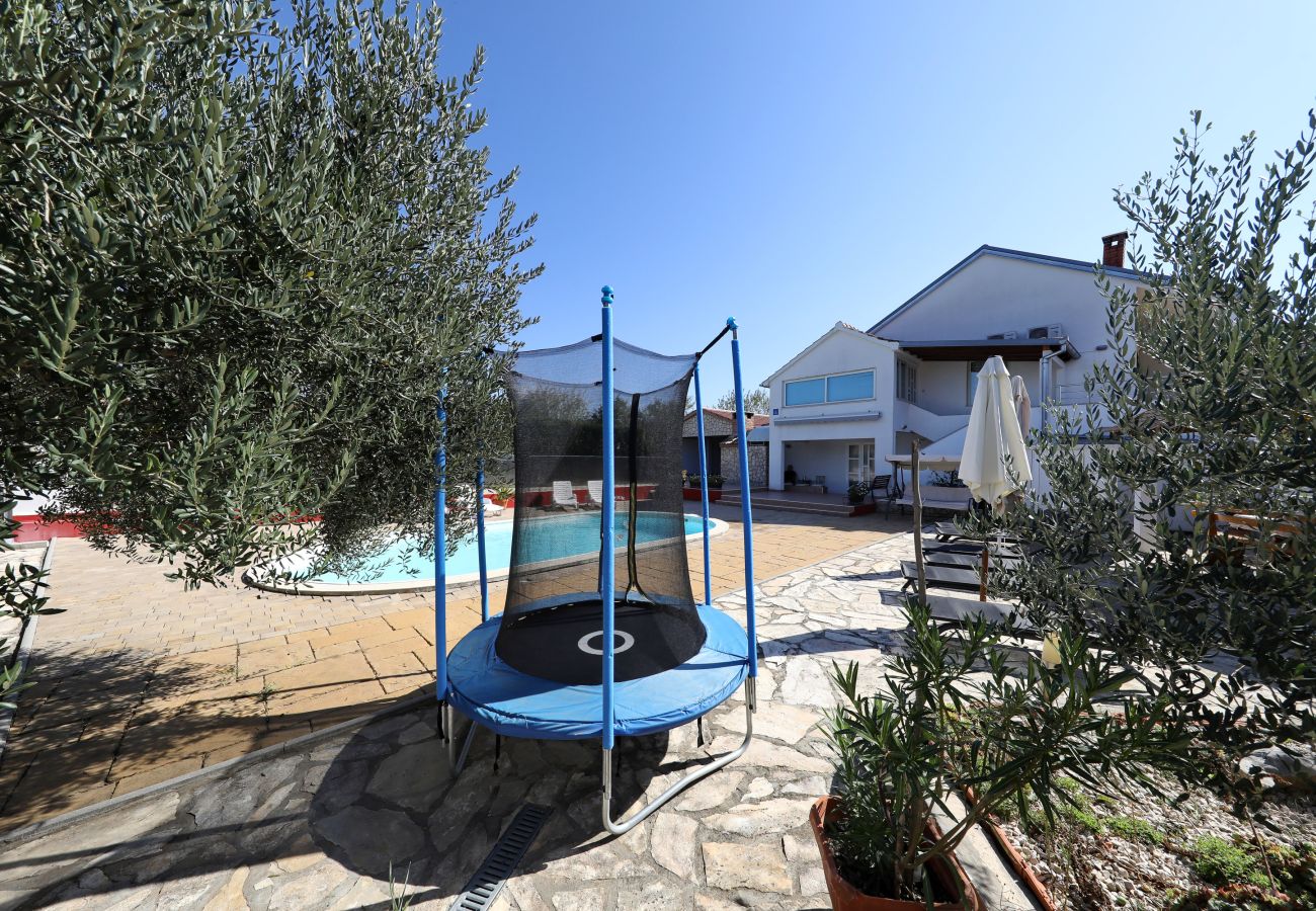 House in Polaca - Holiday Home Polaca with Pool