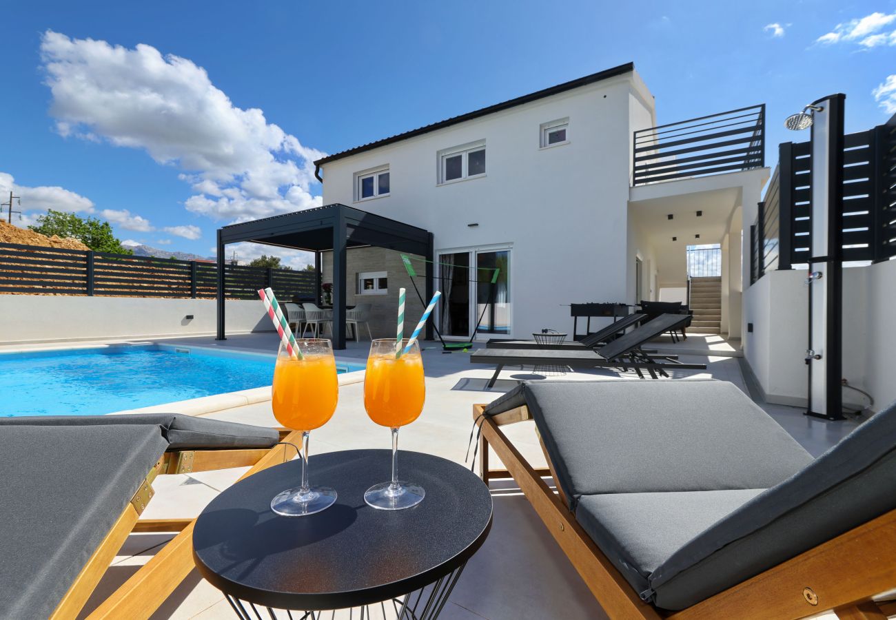 Apartment in Maslenica - Apartment Kala with Heated Private Pool
