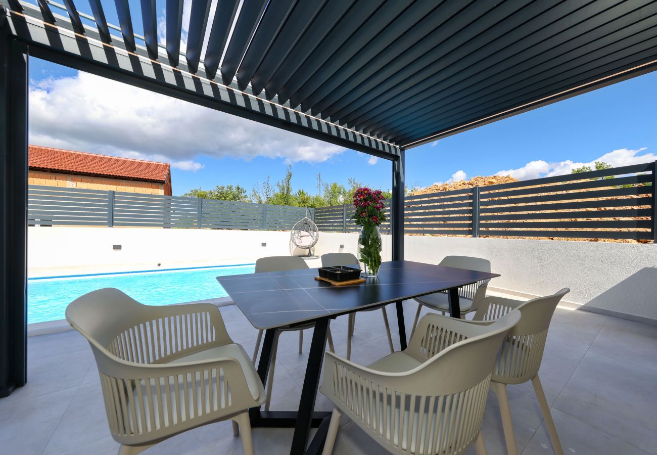 Apartment in Maslenica - Apartment Kala with Heated Private Pool