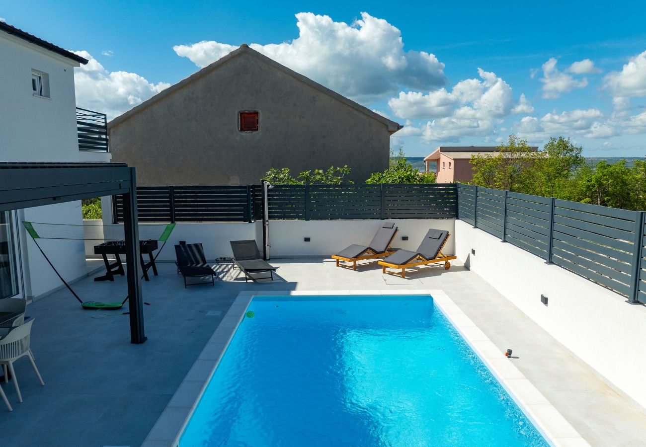 Apartment in Maslenica - Apartment Kala with Heated Private Pool