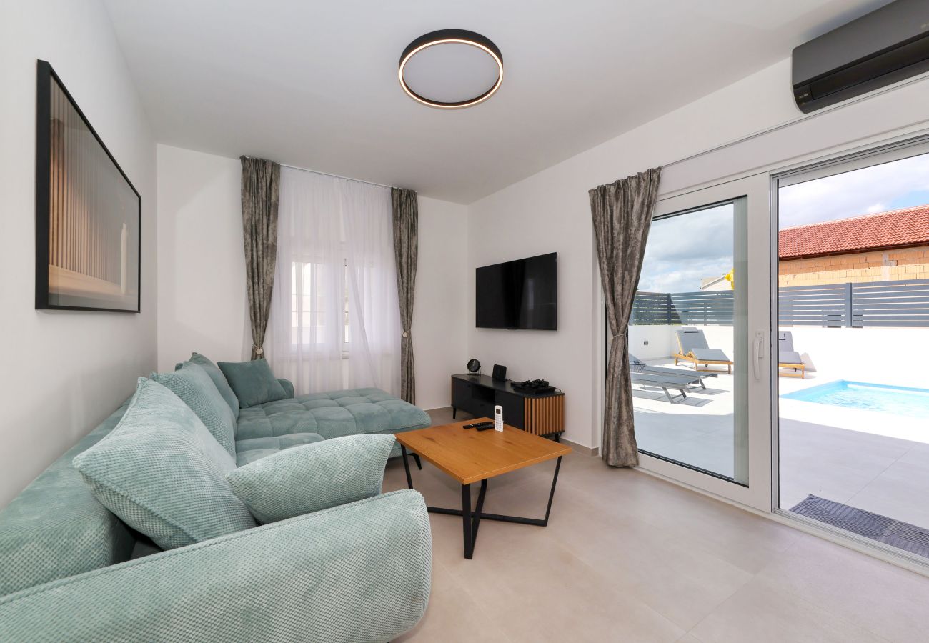 Apartment in Maslenica - Apartment Kala with Heated Private Pool