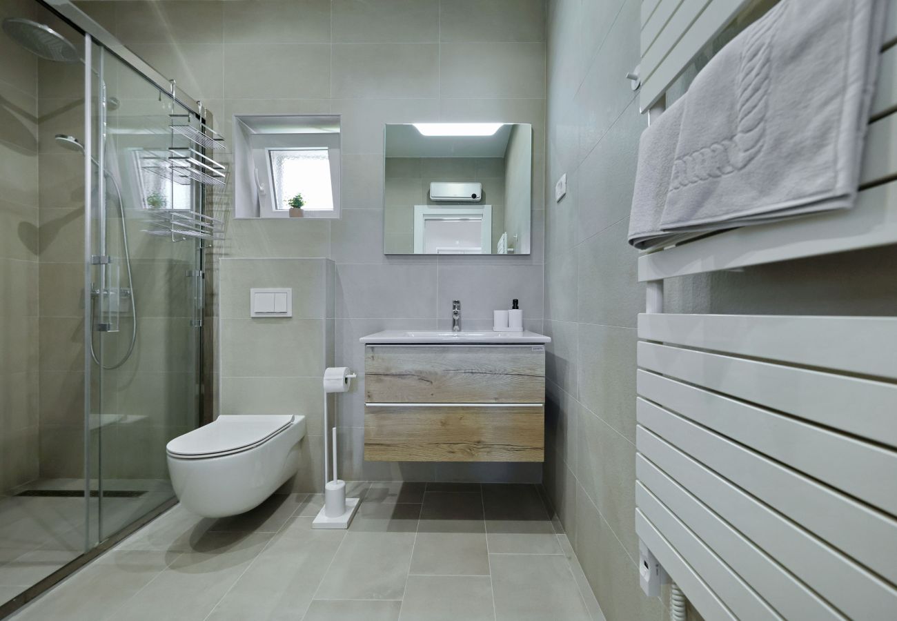 House in Vrsi -  Holiday Home Luca with Pool and Terrace