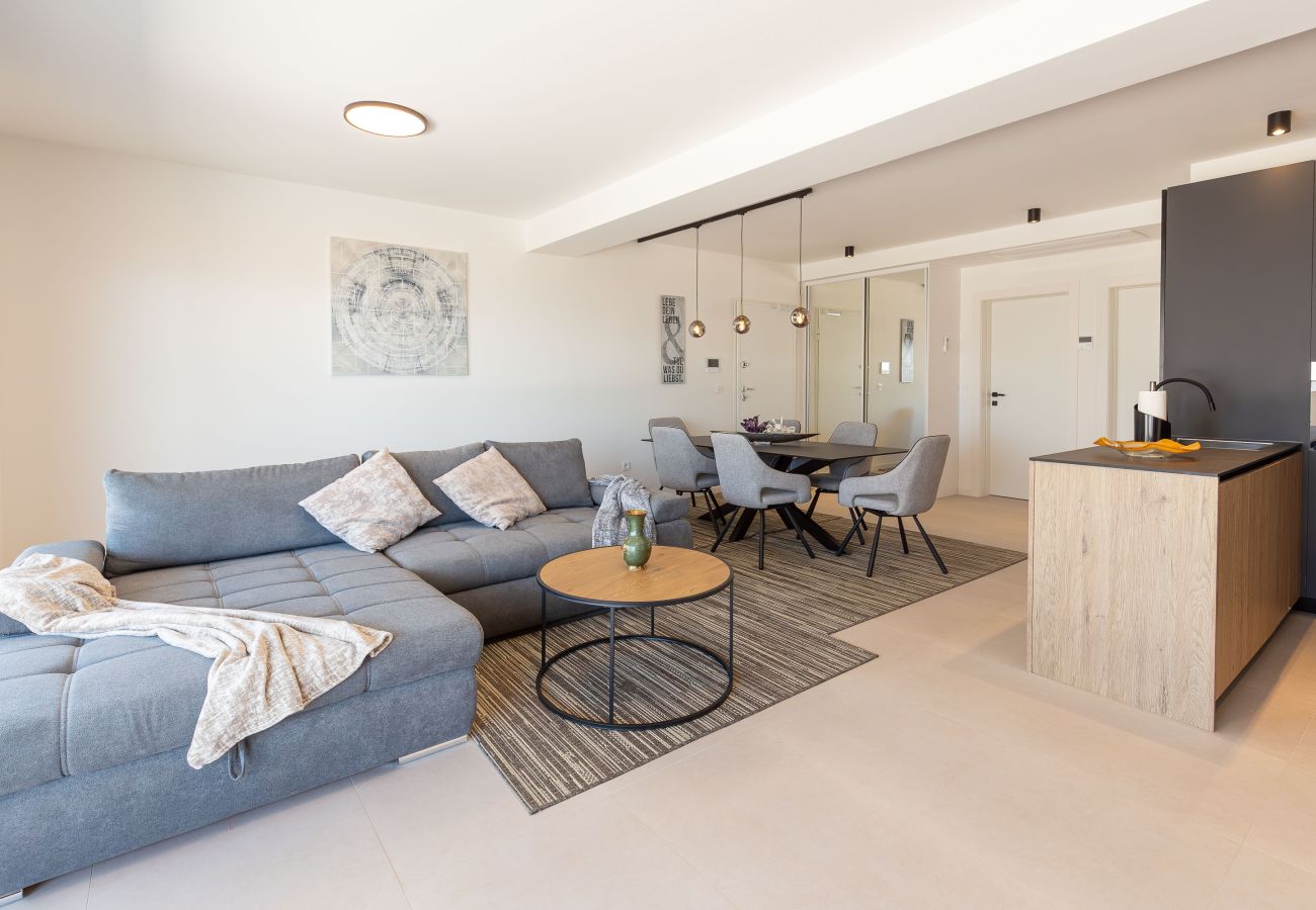 Apartment in Privlaka - Apartment Hugo near the Sea