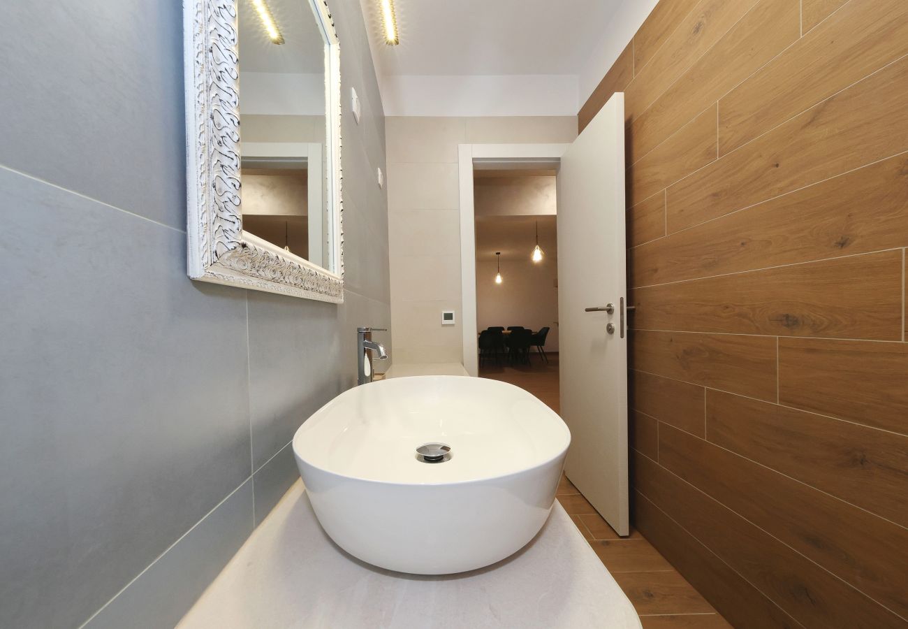 House in Zadar - Holiday Home Casa Coral with Heated Private Pool