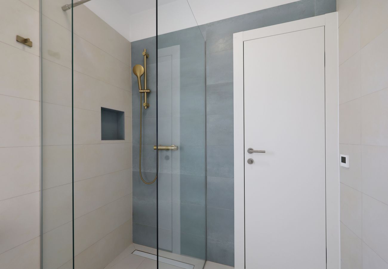 House in Zadar - Holiday Home Casa Coral with Heated Private Pool