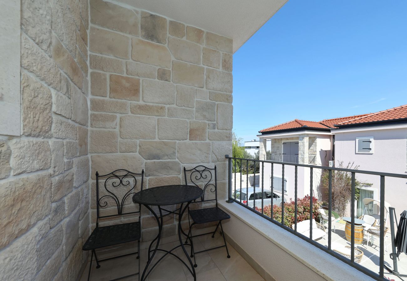 House in Zadar - Holiday Home Casa Coral with Heated Private Pool