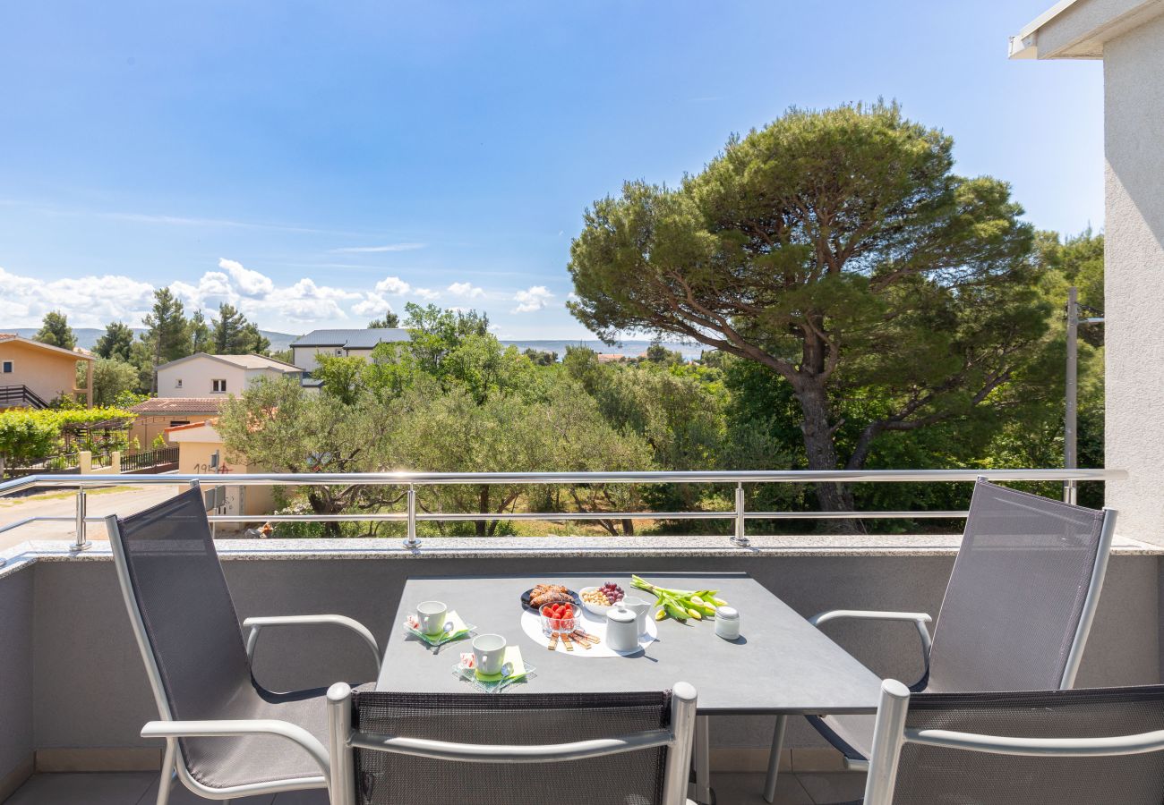 Apartment in Starigrad - Apartment Sea & Stone No.3 with balcony