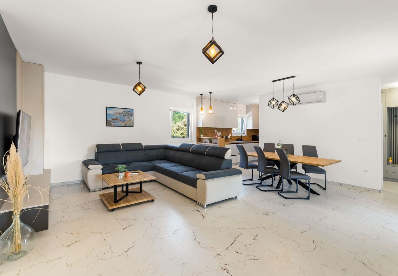 Apartment in Vir - Holiday House Radovic with Pool