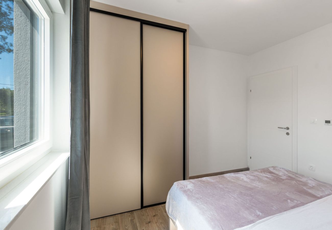 Apartment in Vir - Holiday House Radovic with Pool