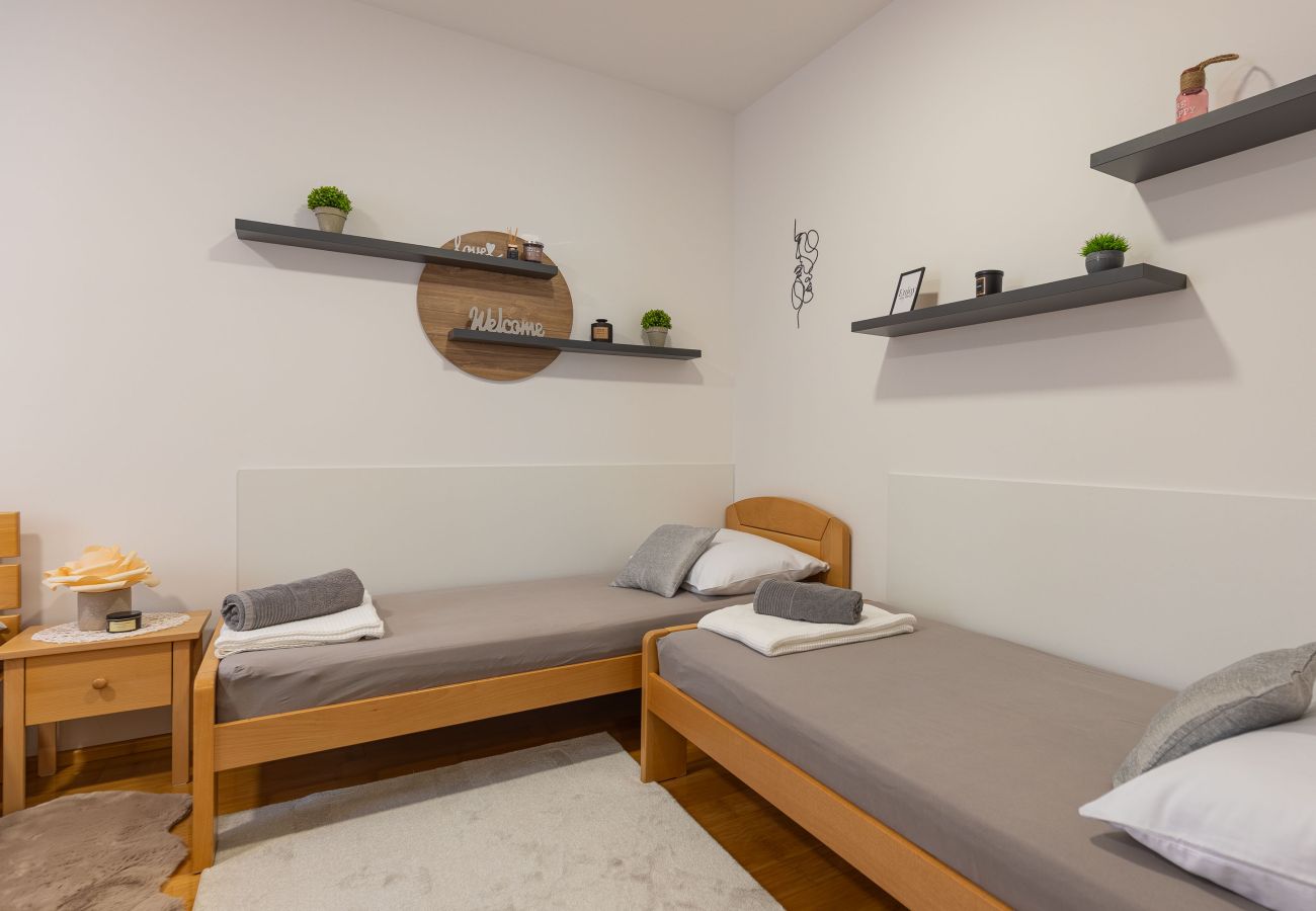 Apartment in Starigrad - Apartment Sea & Stone No.1 near the beach