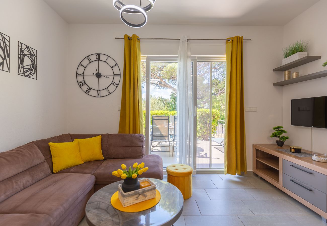 Apartment in Starigrad - Apartment Sea & Stone No.1 near the beach