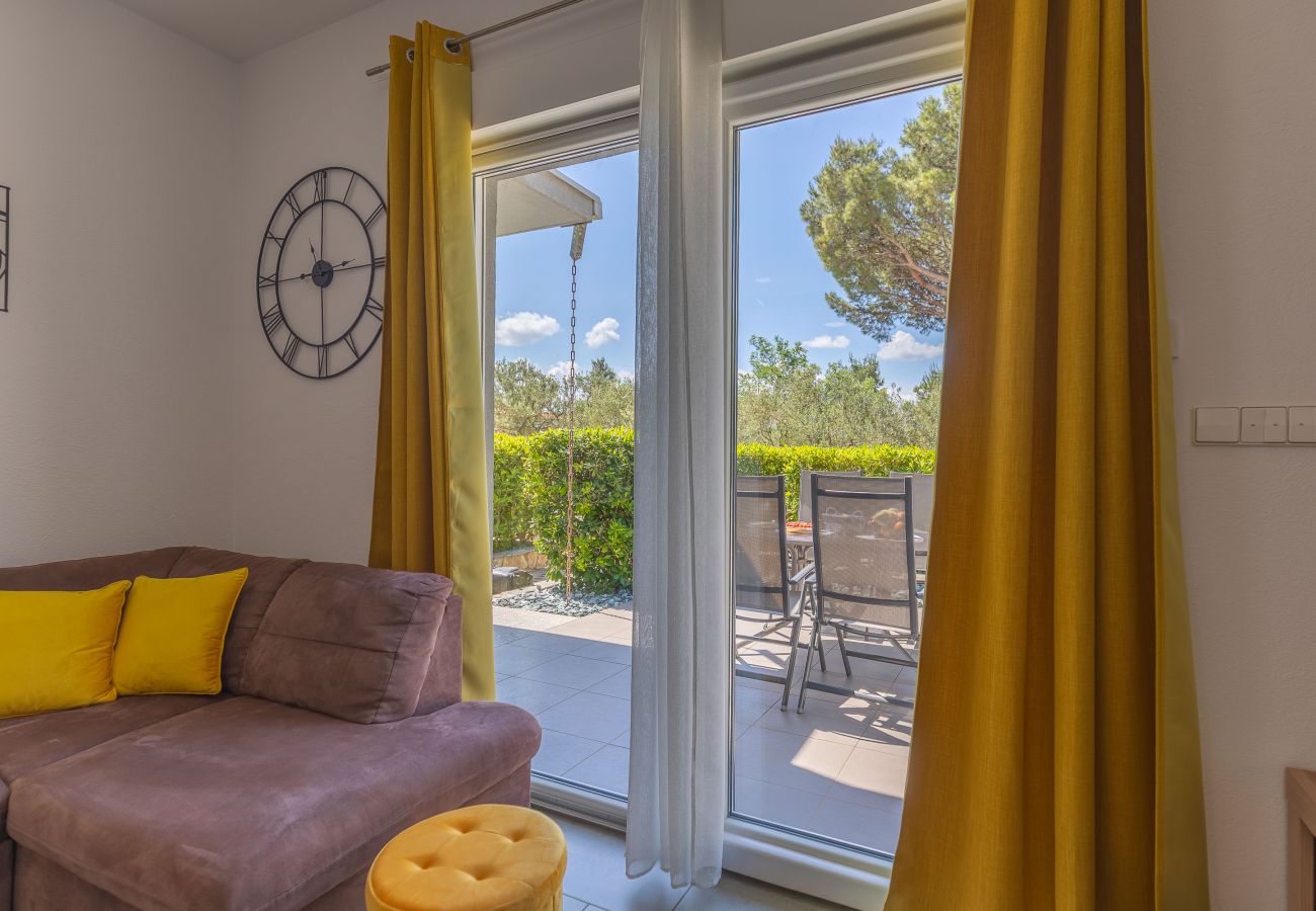 Apartment in Starigrad - Apartment Sea & Stone No.1 near the beach