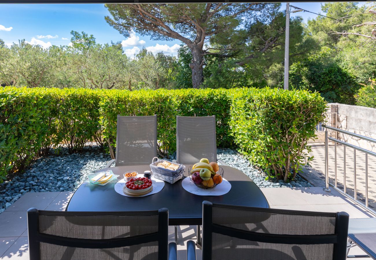 Apartment in Starigrad - Apartment Sea & Stone No.1 near the beach