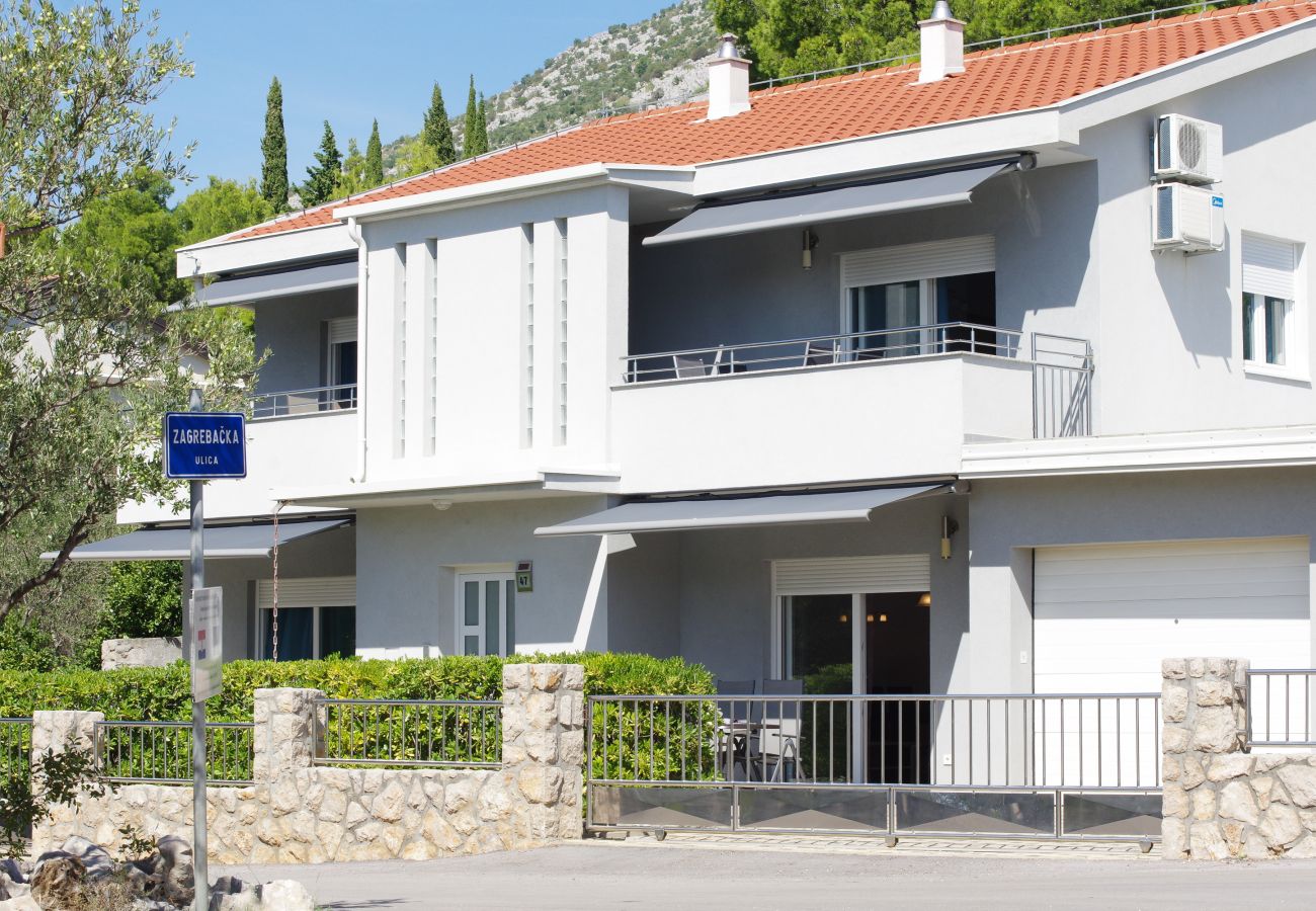 Apartment in Starigrad - Apartment Sea & Stone No.1 near the beach