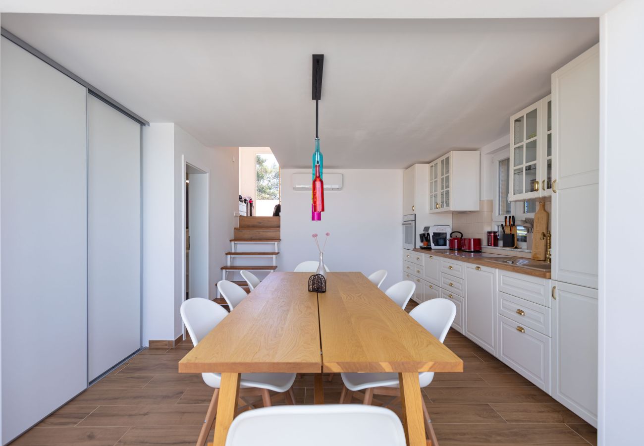House in Vir - Holiday Home Artano with Private Pool
