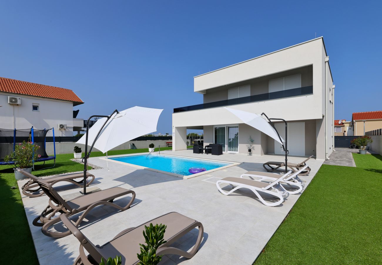 Villa in Vrsi - Pool Villa Marpe in Vrsi
