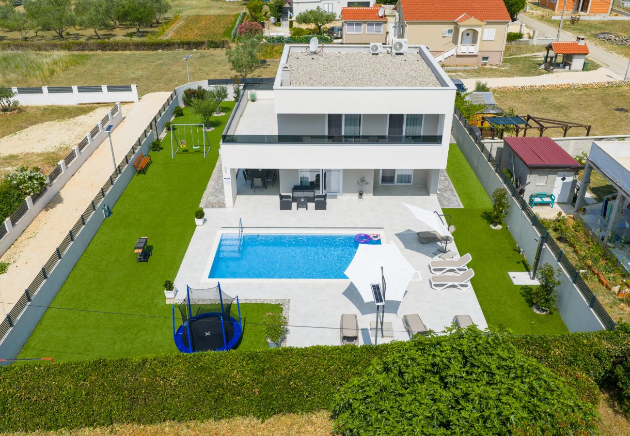 Villa in Vrsi - Pool Villa Marpe in Vrsi