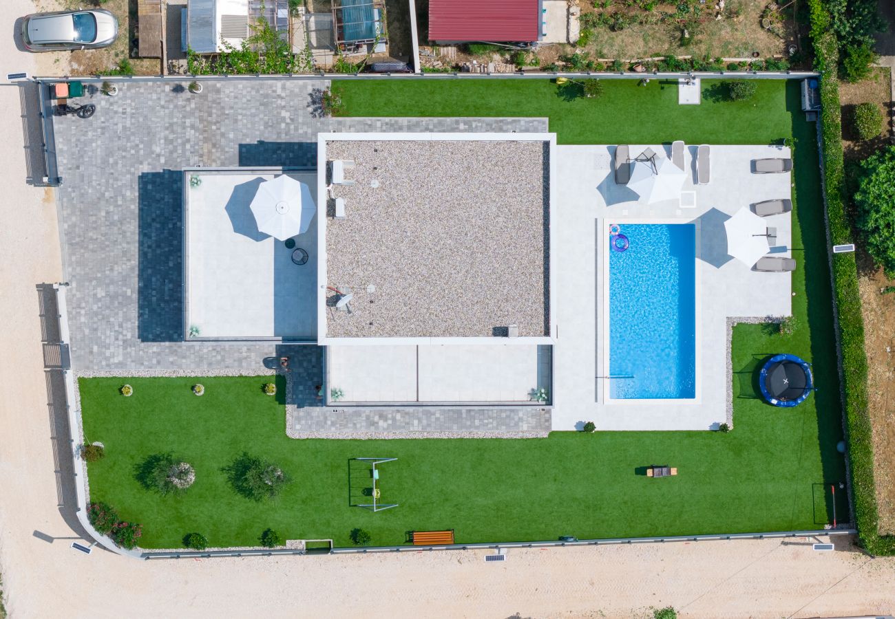 Villa in Vrsi - Pool Villa Marpe in Vrsi