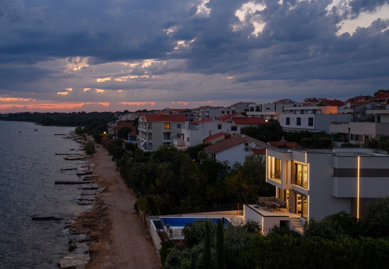 Villa in Kožino - Villa Silvio directly by the sea with infinity pool