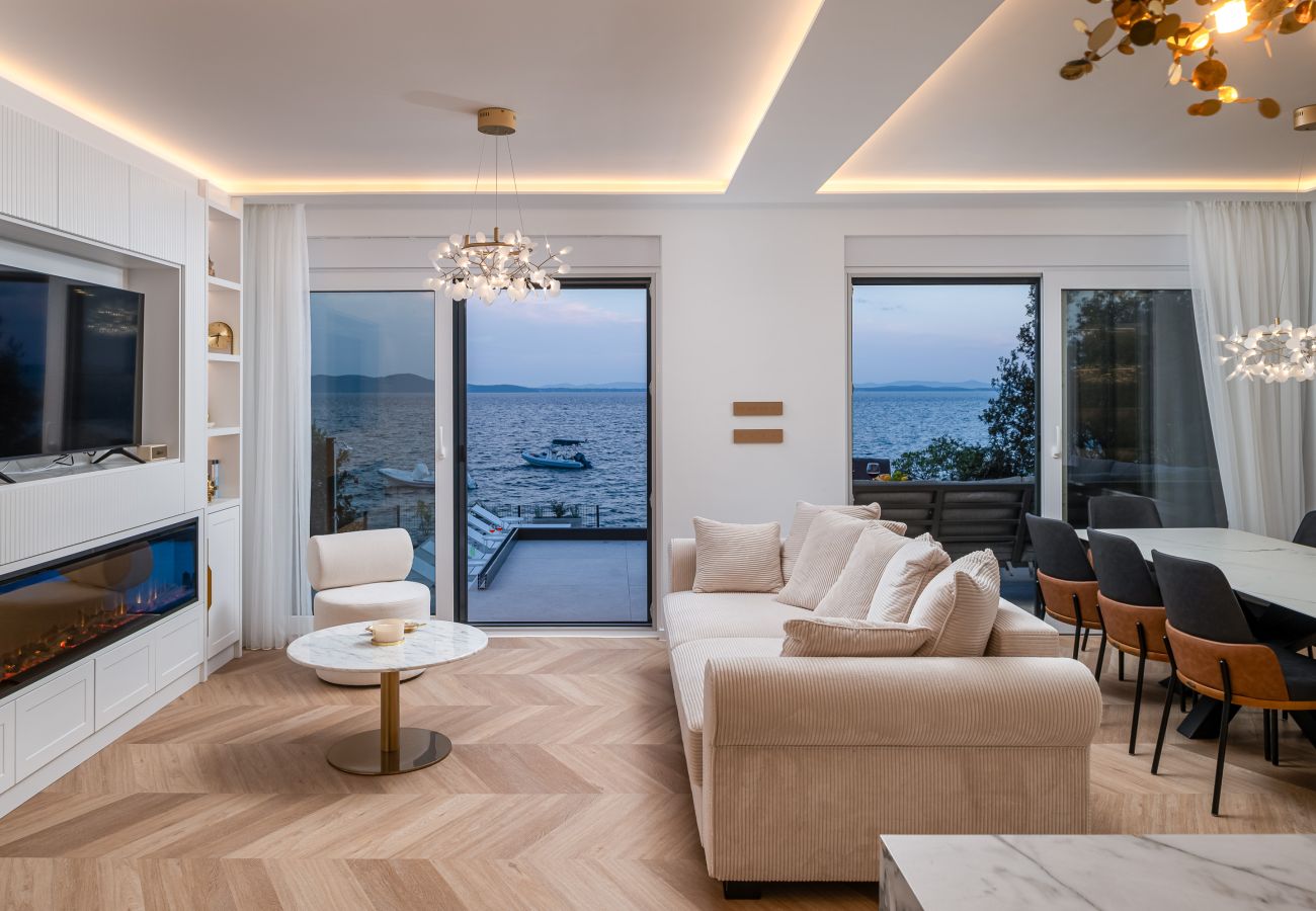 Villa in Kožino - Villa Silvio directly by the sea with infinity pool