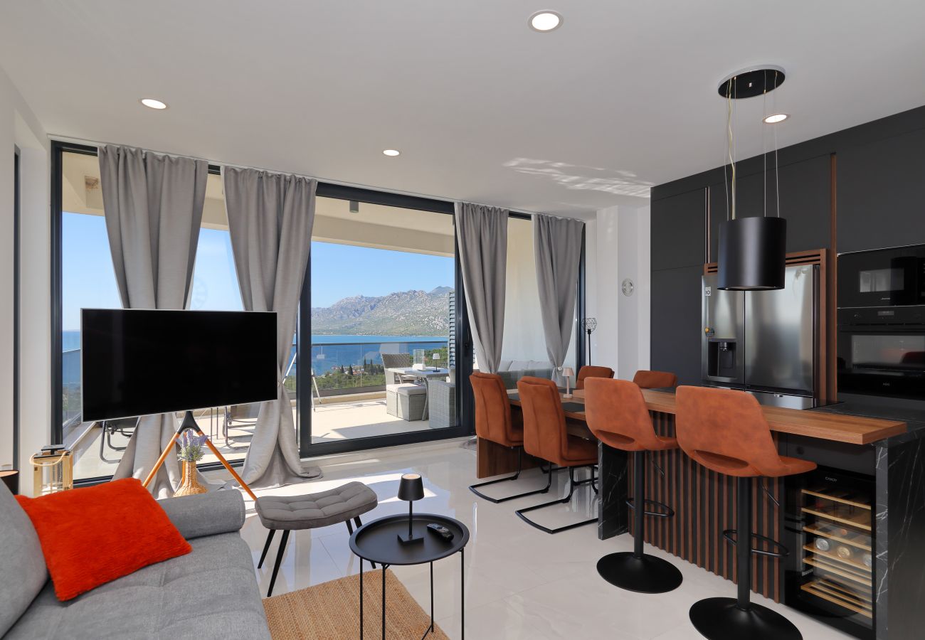 Apartment in Rovanjska - Apartment Bay View with Private Pool