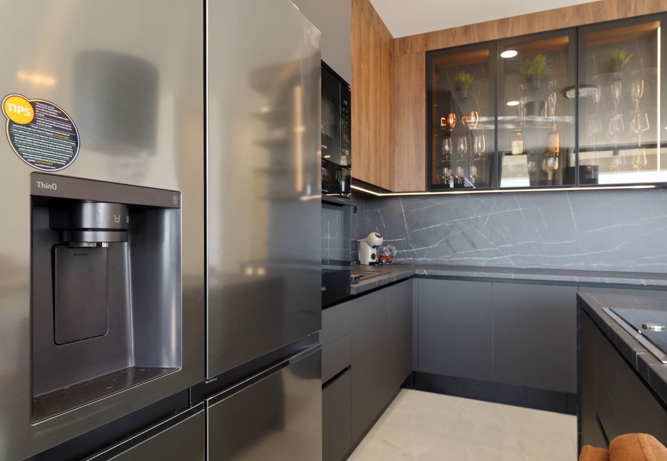 Apartment in Rovanjska - Apartment Bay View with Private Pool