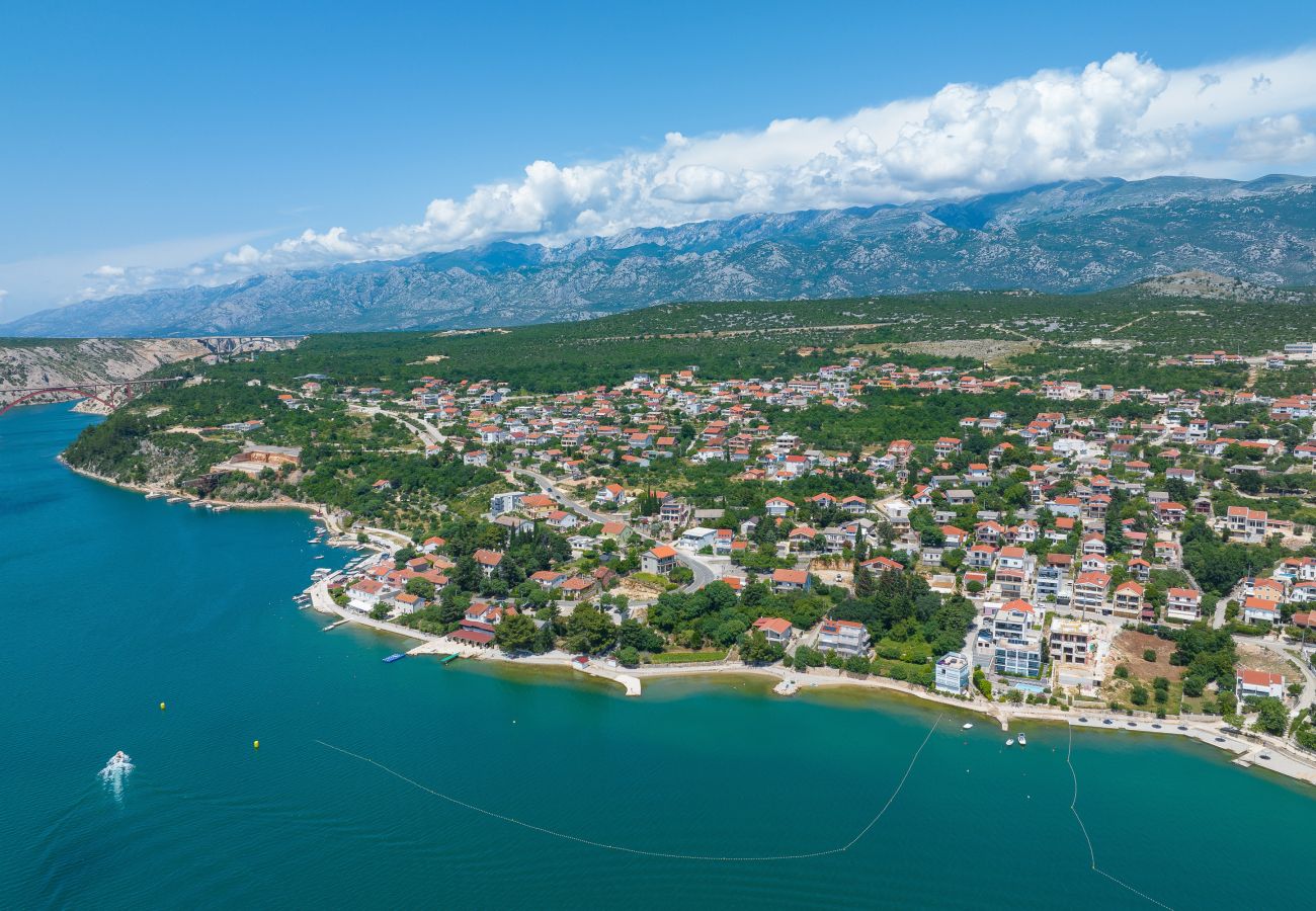House in Maslenica - Holiday Home Maslenica with Heated Private Pool